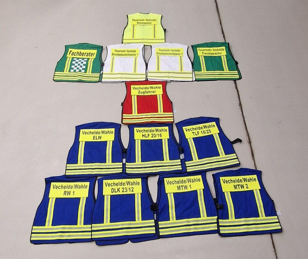 Neue Funktionswesten bei der Freiwilligen Feuerwehr Vechelde